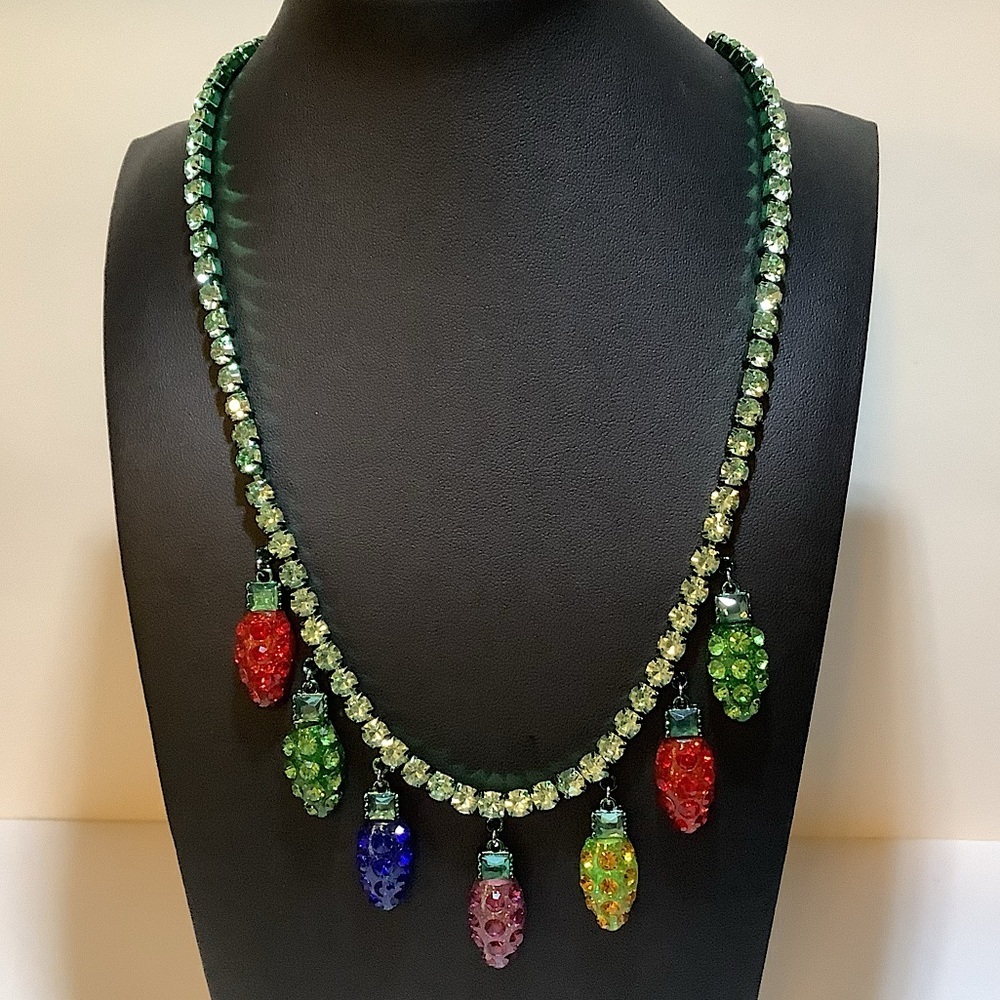 Betsey Johnson Jingle Bell Bling Christmas Lights Necklace New - Picture 2 of 4